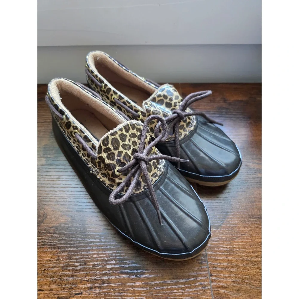 Sperry Top Sider Women's Size 7 Low‎ Rise Leopard Print Rubber Duck Boots